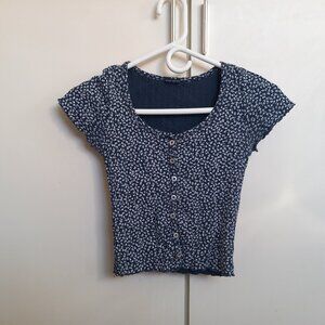 Brandy Melville floral button down short sleeve